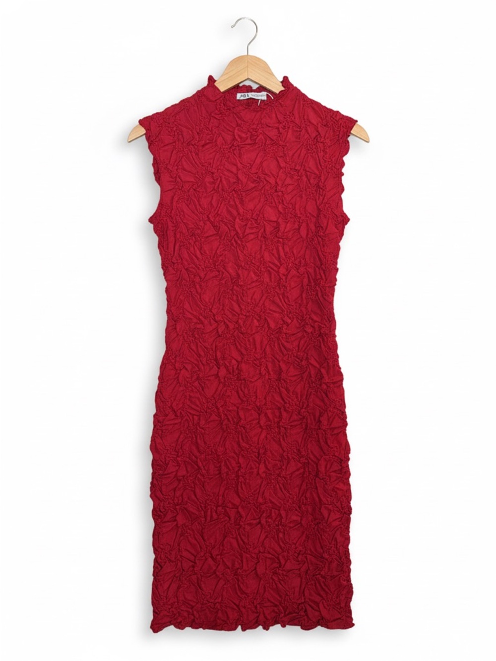 Zara Sleeveless Textured Red Sheath Dress